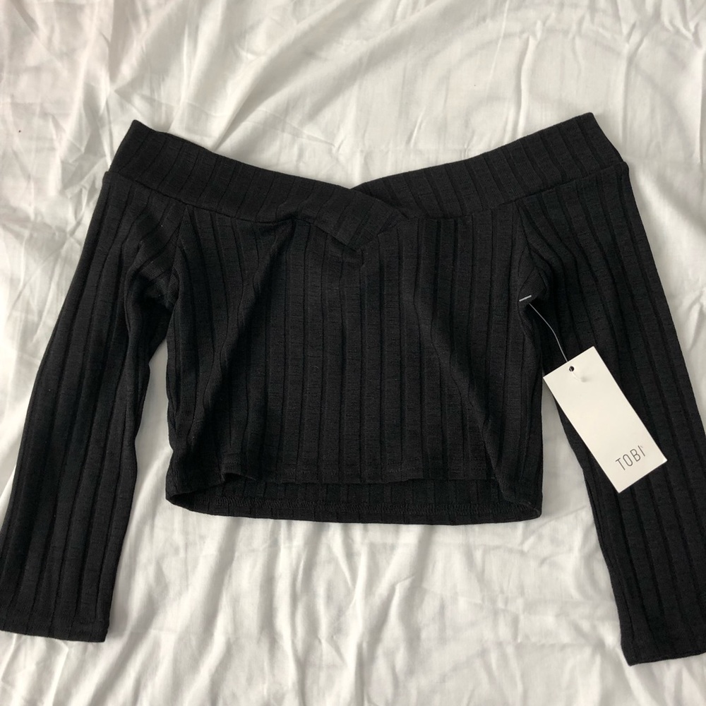 NEW WITH TAG Black over the Shoulder Crop Top